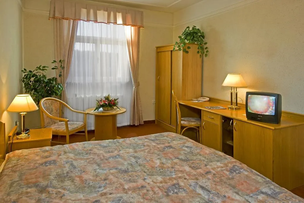 Отель Ensana Vltava Марианске-Лазне 4*,